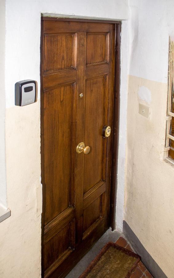 Old Convent In Via De Neri Apartamento